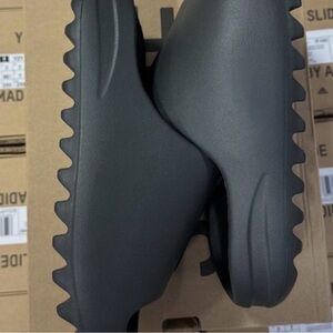 Yeezy Charcoal Slide Sandals
No box no tags